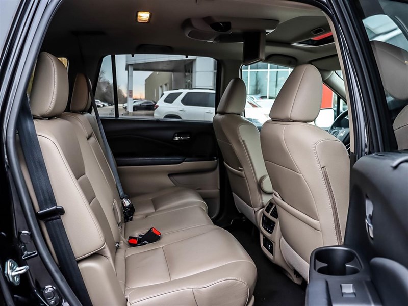 2021 Honda Pilot Touring 8-Passenger AWD