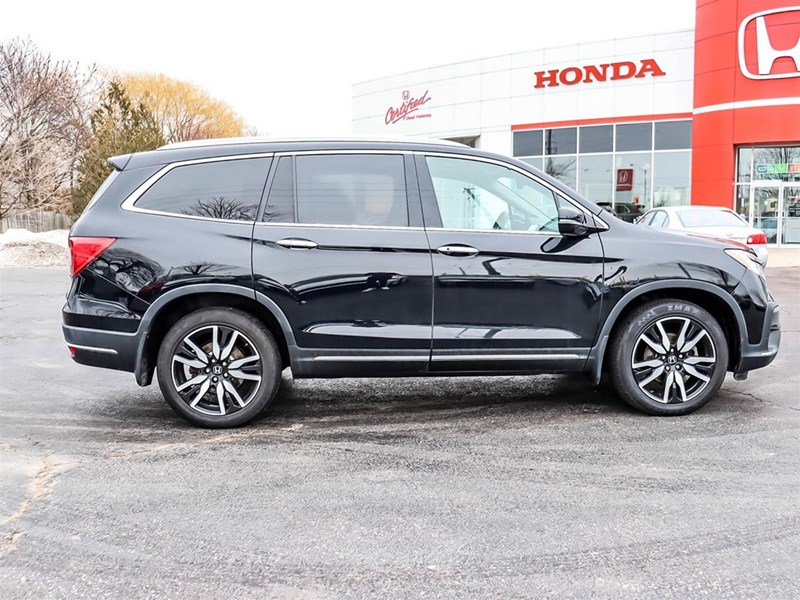 2021 Honda Pilot Touring 8-Passenger AWD