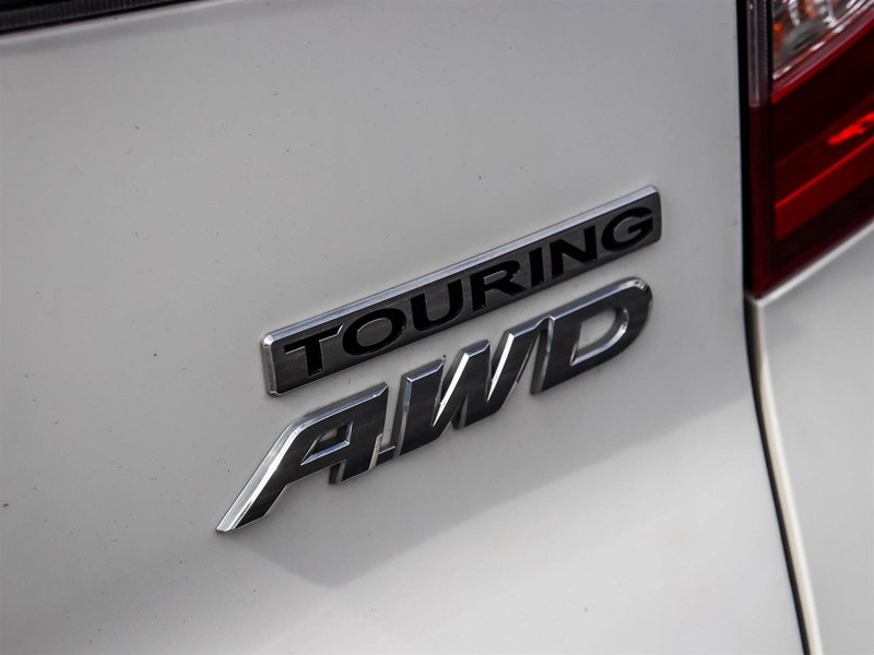 2022 Honda Pilot Touring 7-Passenger AWD