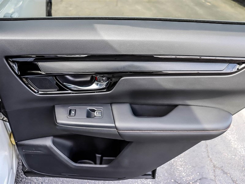 2023 Honda CR-V Hybrid Touring AWD