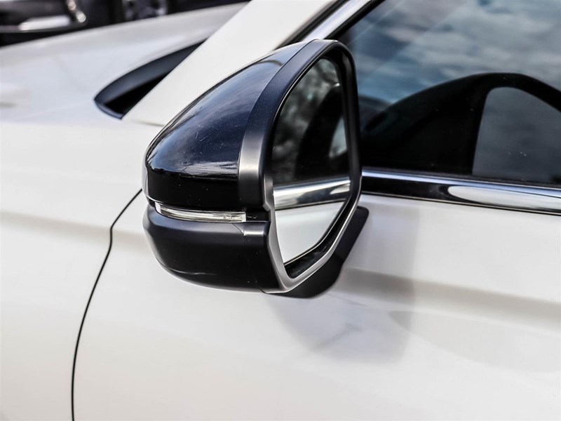 2023 Honda CR-V Hybrid Touring AWD