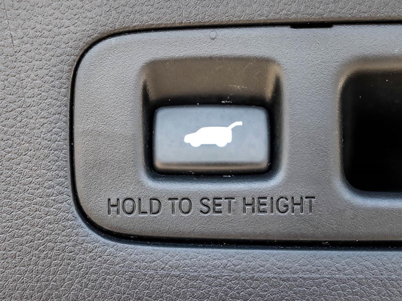 2023 Honda CR-V Hybrid Touring AWD