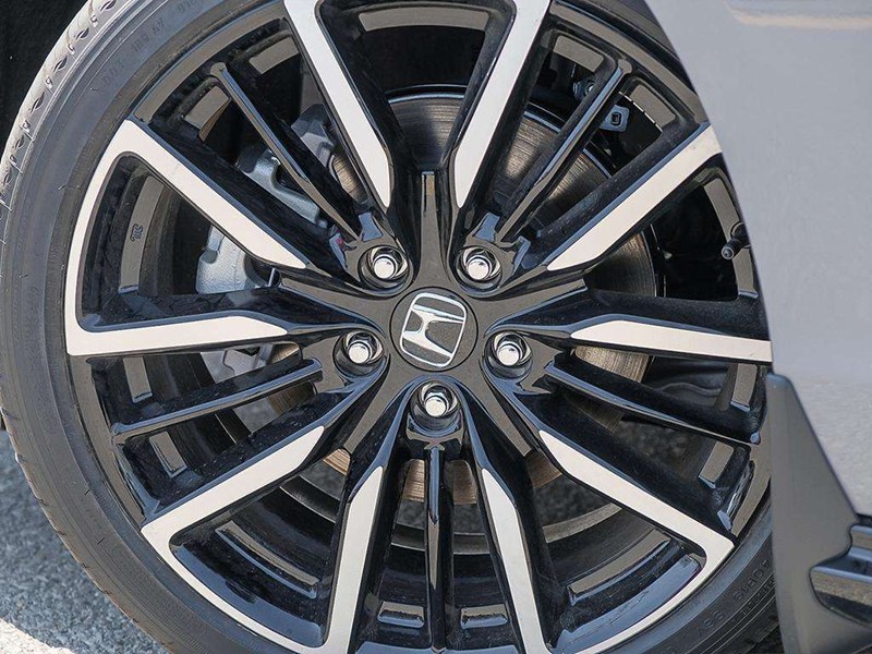 2026 Honda Accord Hybrid Touring eCVT