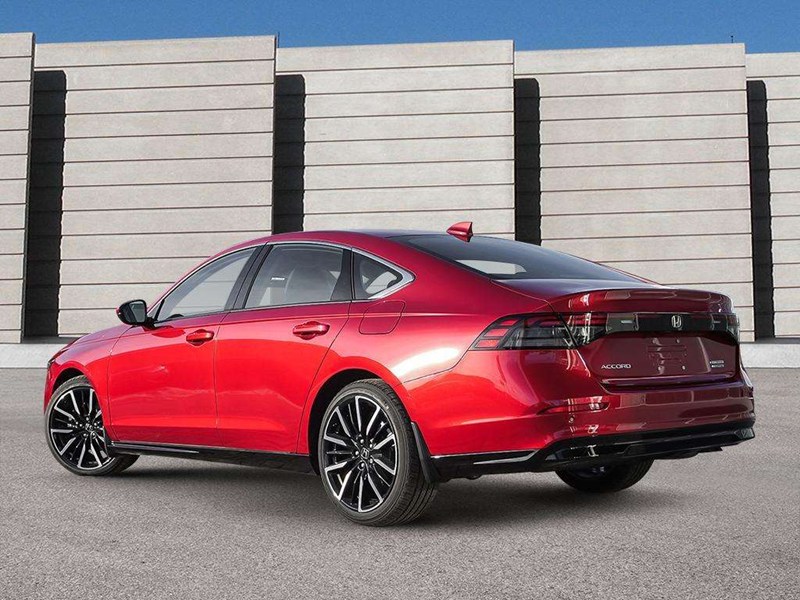 2026 Honda Accord Hybrid Touring eCVT