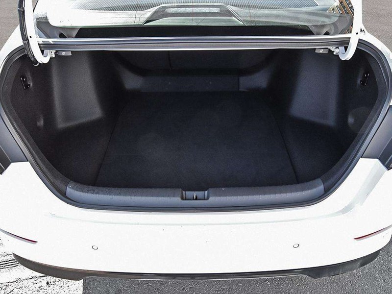 2026 Honda Accord Hybrid Touring eCVT