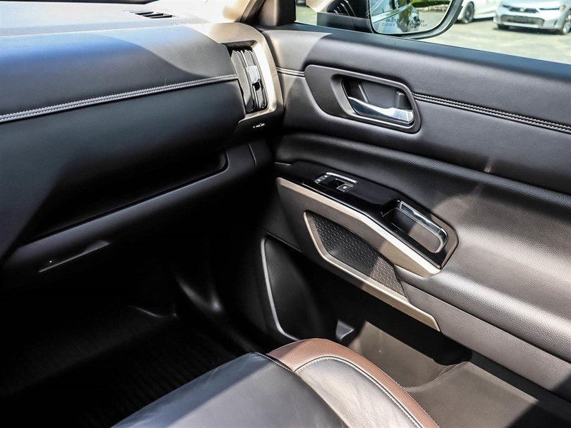 2022 Nissan Pathfinder Platinum 4WD