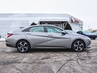 2023 Hyundai Elantra HEV Luxury | Heated & Cooled Seats | Great Fuel Saving
