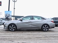 2023 Hyundai Elantra HEV Luxury | Heated & Cooled Seats | Great Fuel Saving