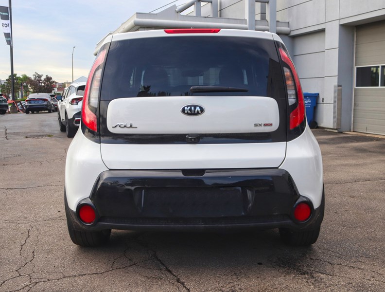 2015 Kia Soul SX LUCURY/NAVI/PANO/TONS OF SERVICE