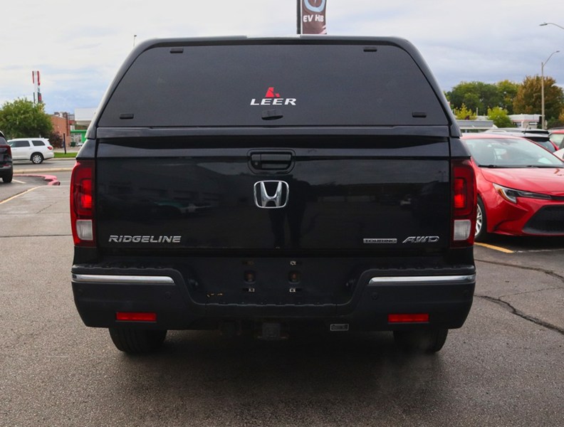 2017 Honda Ridgeline TOURING/LEER CAP/NO ACCIDENTS/NEW BRAKES