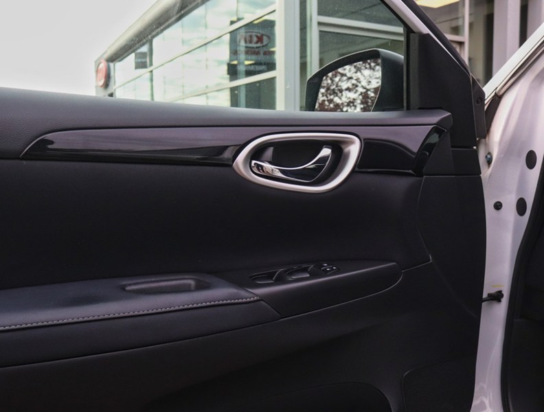 2017 Nissan Sentra 4dr Sdn CVT S