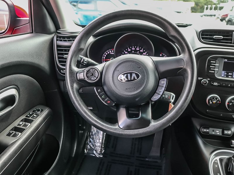 2018 Kia Soul LX | Bluetooth
