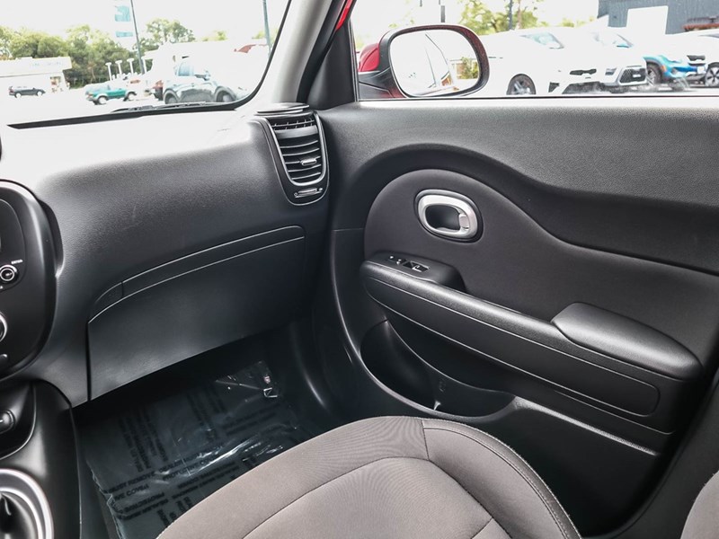 2018 Kia Soul LX | Bluetooth