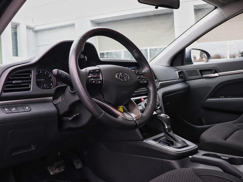 2019 Hyundai Elantra Preferred | Heated Seats | No Accidents | Carplay