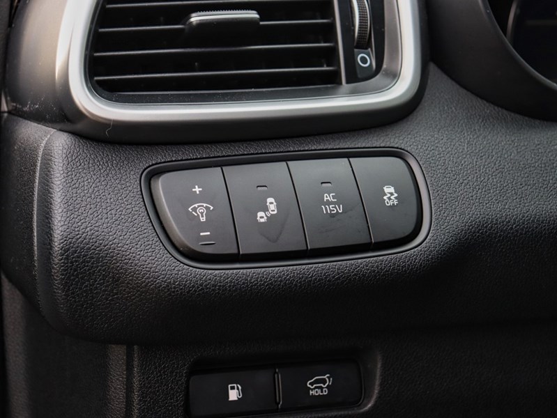 2019 Kia Sorento ONE OWNER | NAVIGATION | PANORAMIC ROOF | CARPLAY