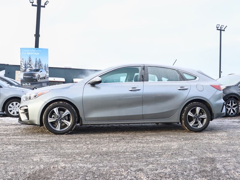 2021 Kia Forte5 EX IVT