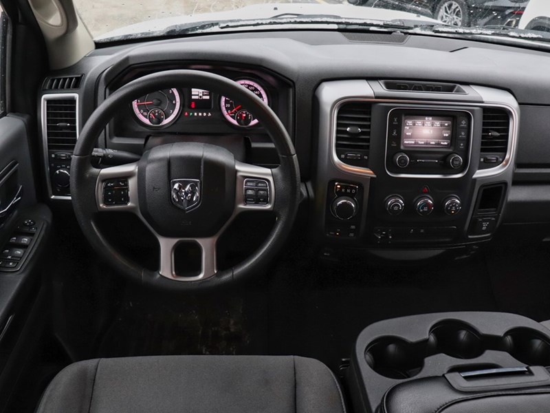 2022 RAM 1500 Classic SLT | Carplay | Heated Seats | Back Up Cam