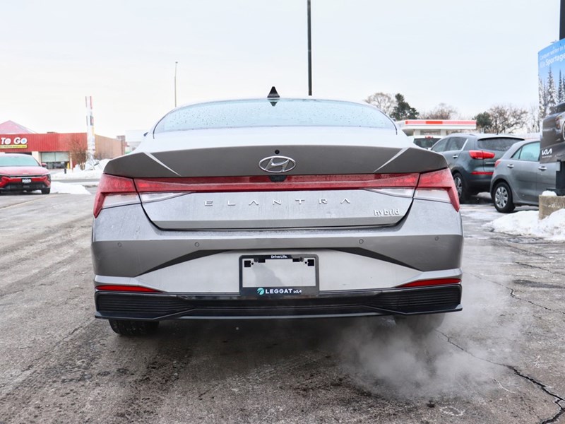 2023 Hyundai Elantra HEV Luxury | Heated & Cooled Seats | Great Fuel Saving