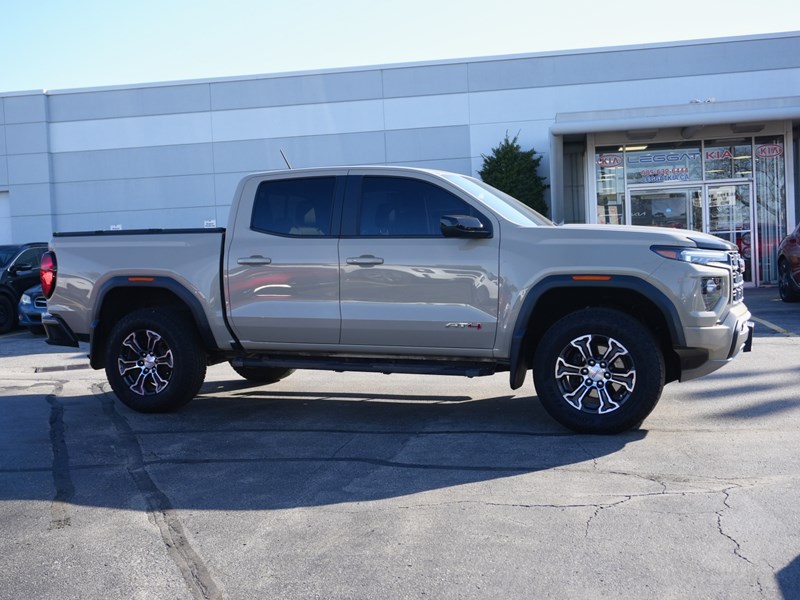 2024 GMC Canyon AT4 Crew Cab | One Owner | Low KM Appeal