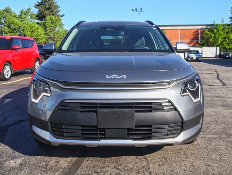 2024 Kia Niro PHEV 1000KM/TANK/BEST IN CLASS CARGO/OFF-LEASE