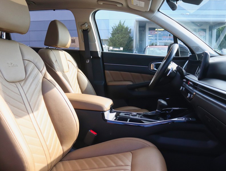 2025 Kia Sorento X-Line Limited AWD w/Olive Brown Interior