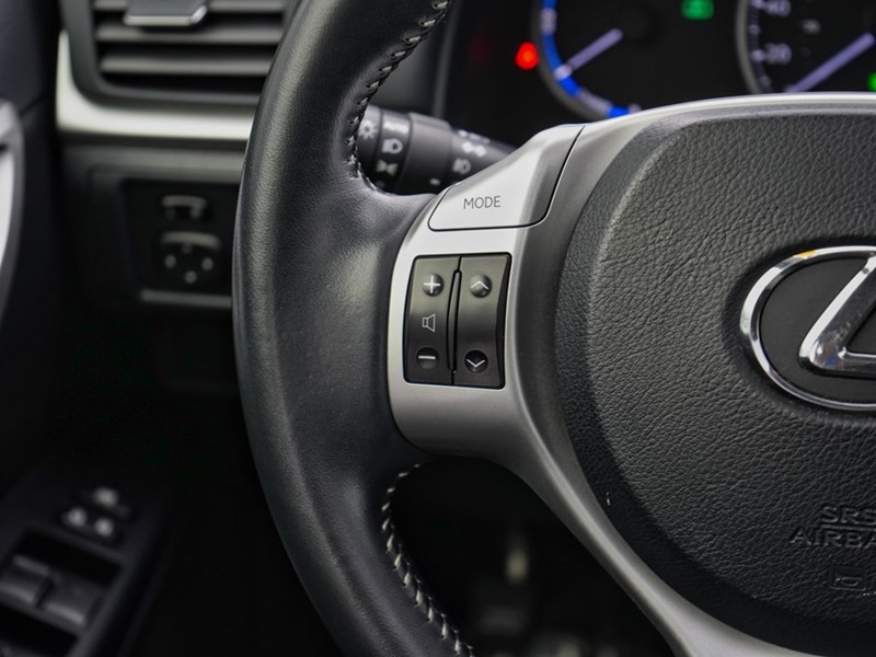 2013 Lexus CT 200h FWD 4dr Hybrid