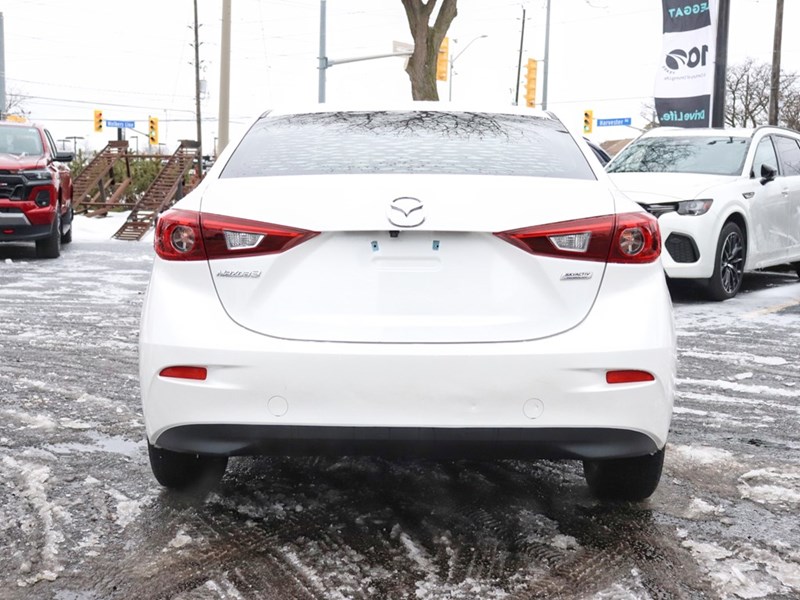 2018 Mazda Mazda3 GS