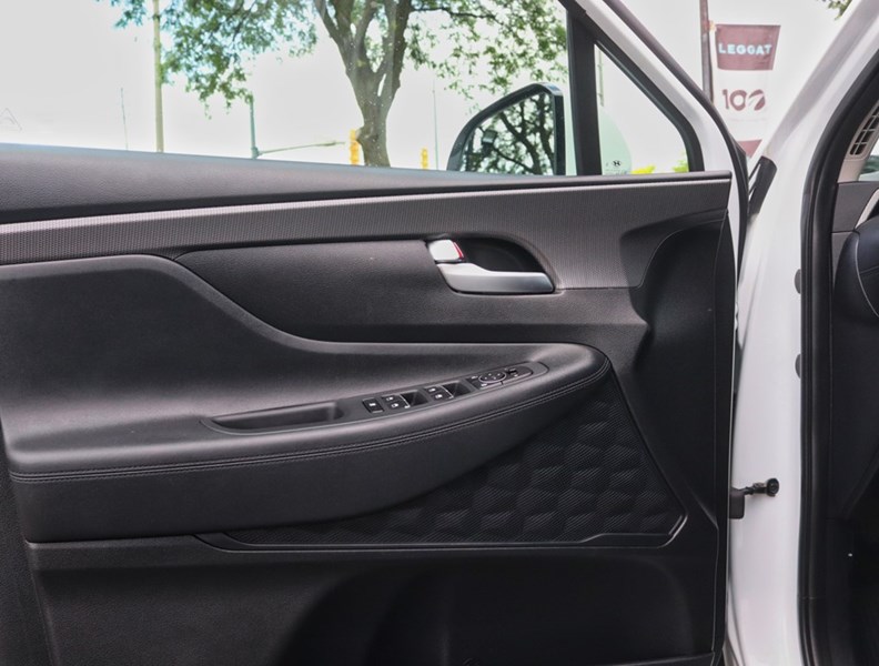 2019 Hyundai Santa Fe Essential