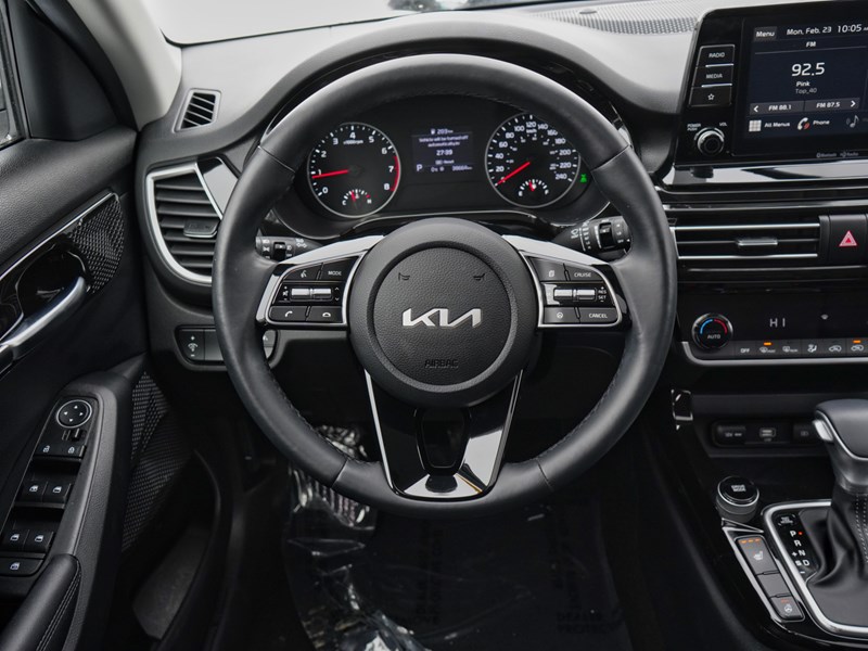 2023 Kia Seltos EX AWD