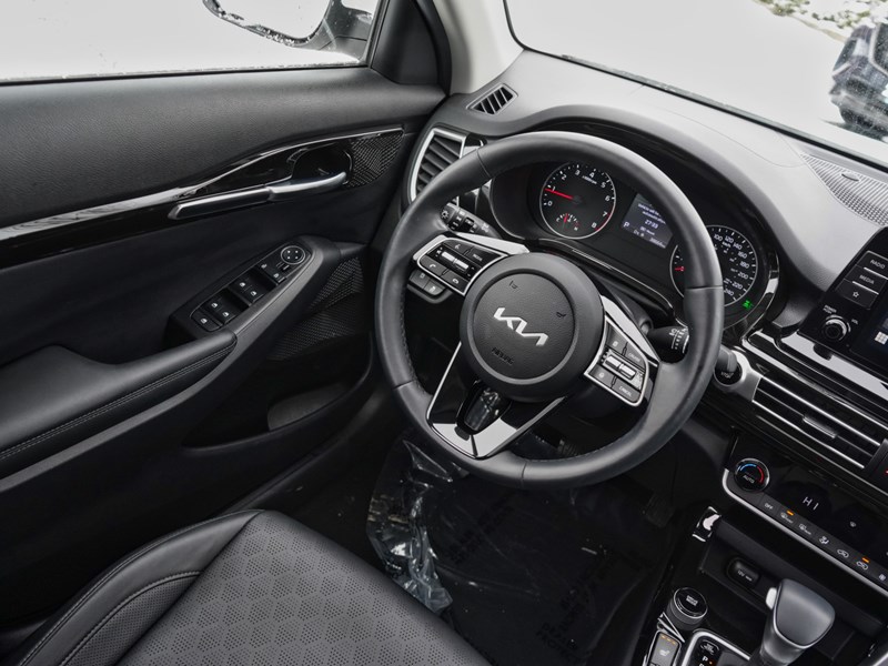2023 Kia Seltos EX AWD