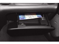 2004 Chevrolet Corvette 2dr Convertible Interior Shot 4