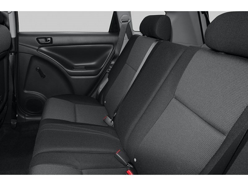 2005 Pontiac Vibe 4dr Wgn FWD Interior Shot 6