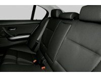2006 BMW 3 Series 4dr Sdn RWD 325i Interior Shot 6