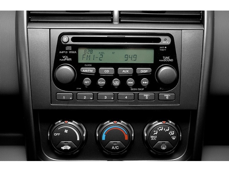 2006 Honda Element 4dr 4WD Auto w/Y Pkg Interior Shot 2