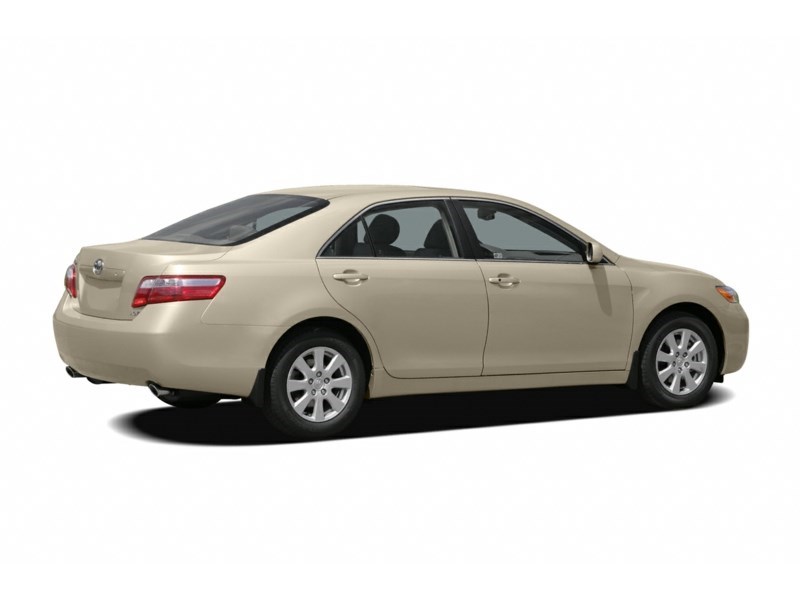 2007 Toyota Camry 4dr Sdn I4 Auto LE Exterior Shot 2