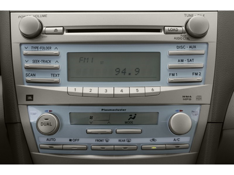 2007 Toyota Camry 4dr Sdn I4 Auto LE Interior Shot 2