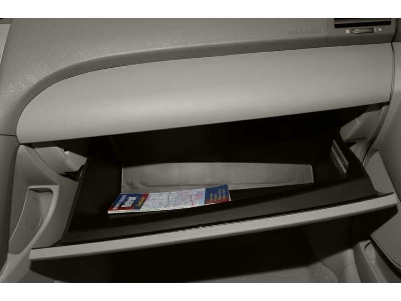 2007 Toyota Camry 4dr Sdn I4 Auto LE Interior Shot 4