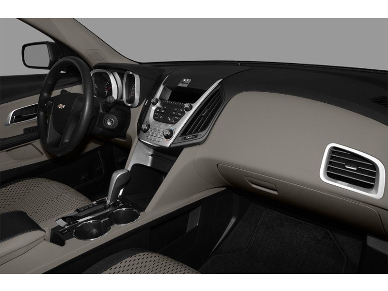 2010 Chevrolet Equinox FWD 4dr 1LT Interior Shot 1