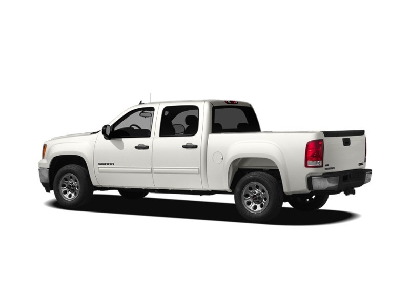 2010 GMC Sierra 1500 4WD Crew Cab 143.5