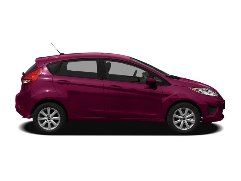 2011 Ford Fiesta 5dr HB SE Exterior Shot 11