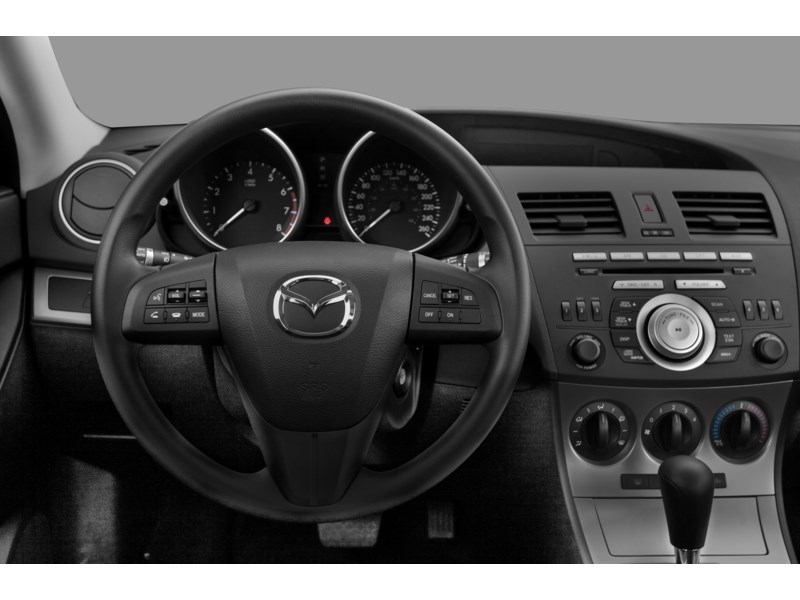 2011 Mazda Mazda3 Sport 4dr HB Sport Man GS Interior Shot 3