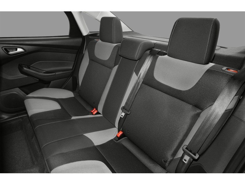 2012 Ford Focus 4dr Sdn Titanium Interior Shot 6