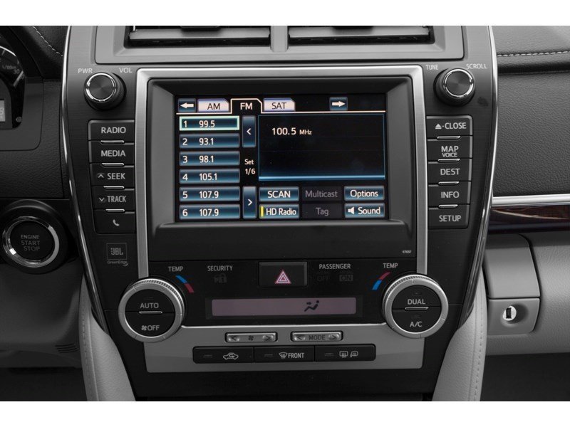 2012 Toyota Camry 4dr Sdn I4 Auto LE Interior Shot 8