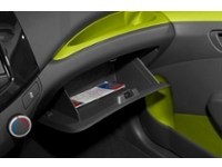 2013 Chevrolet Spark 5dr HB Auto 1LT Interior Shot 4