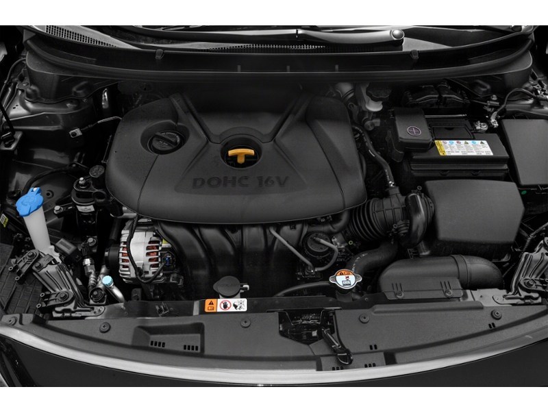 2013 Hyundai Elantra GT 5dr HB Auto GLS Exterior Shot 3