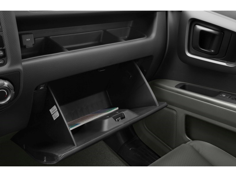 2014 Honda Ridgeline 4WD Crew Cab Touring Interior Shot 4