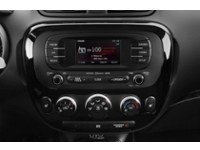2016 Kia Soul 5dr Wgn Auto EX Interior Shot 2