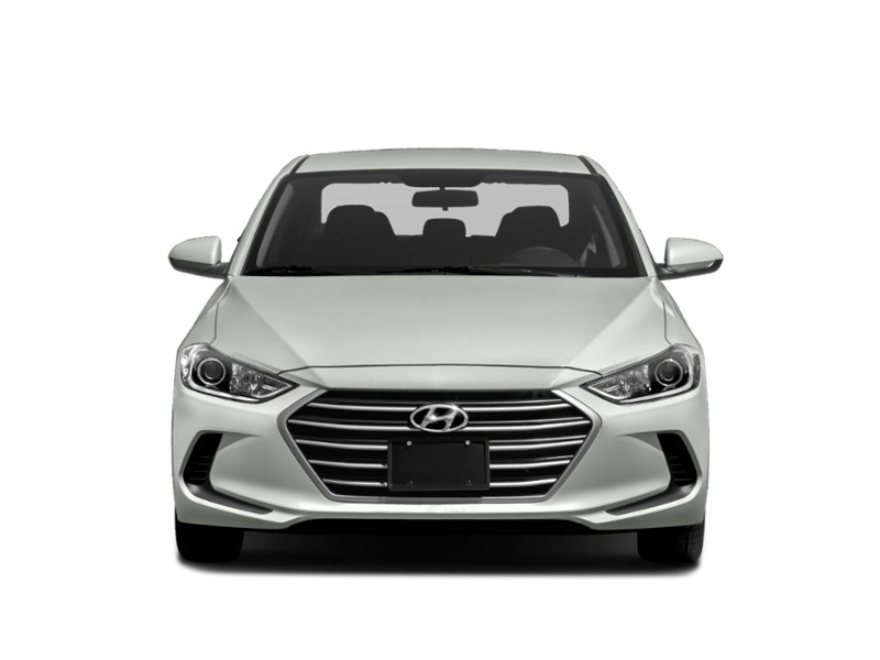 2017 Hyundai Elantra 4dr Sdn Auto LE Exterior Shot 6