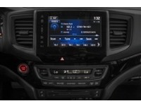 2018 Honda Ridgeline Touring AWD Interior Shot 2