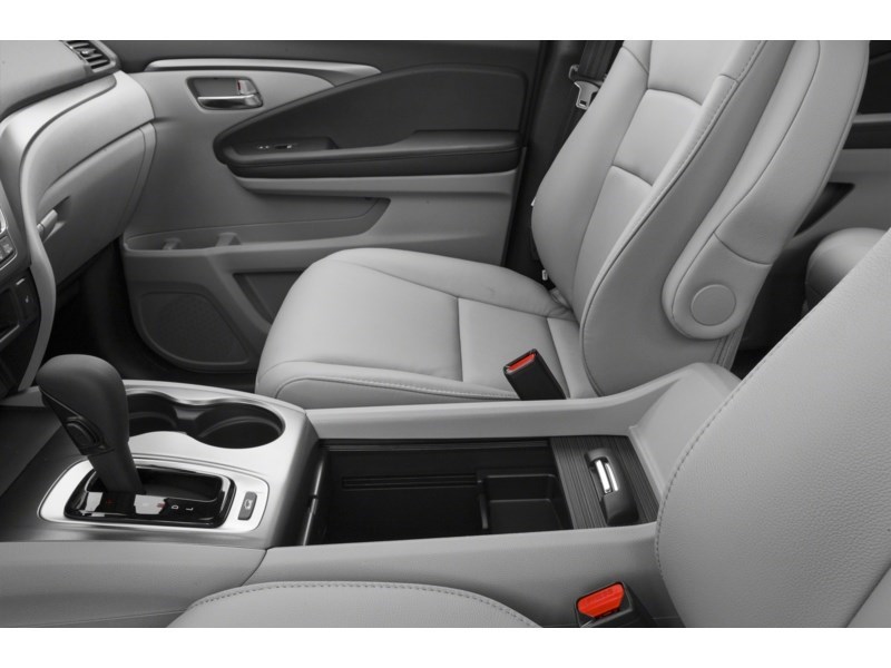 2020 Honda Pilot EX-L Navi AWD Interior Shot 7